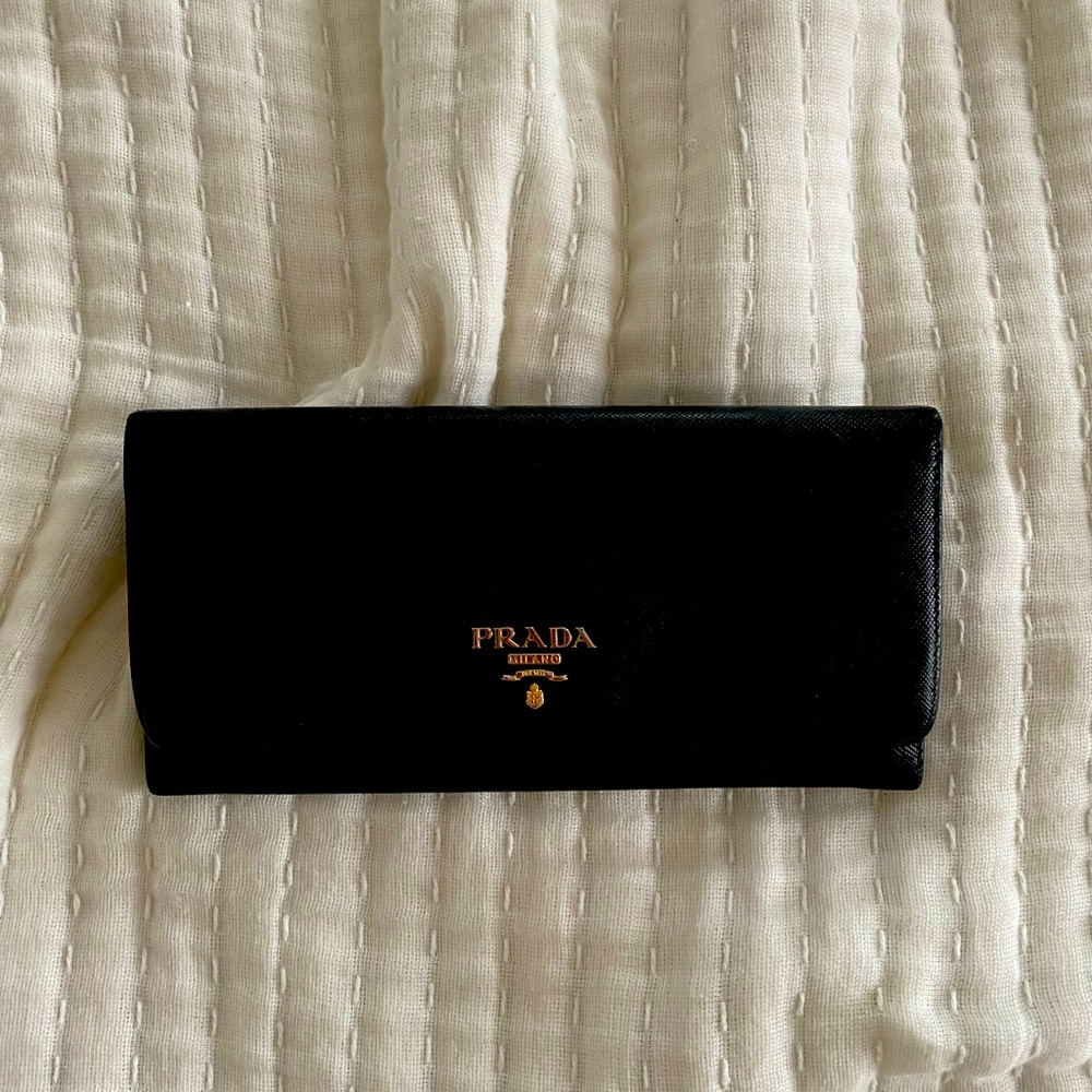 Prada Black and Gold Saffiano Lux Leather Continental Wallet